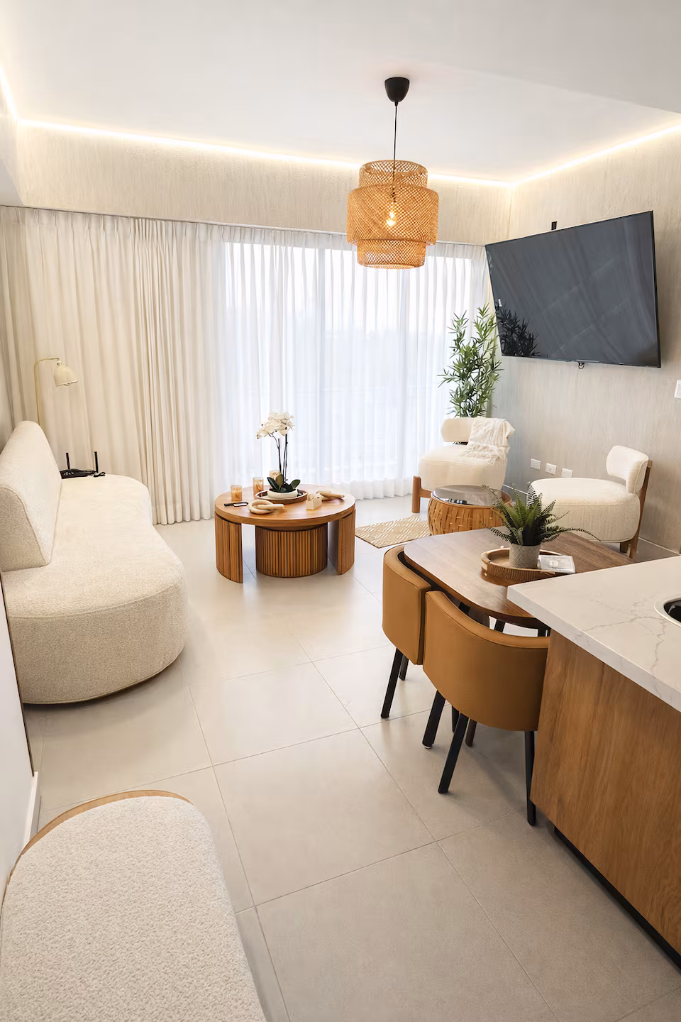 Your Home in Naco | Cozy Apartment with Balcony - Image 4